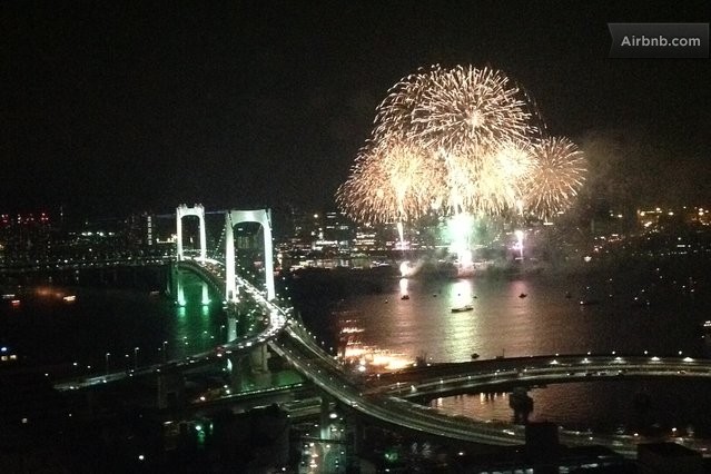 airbnb odaiba fireworks tokyo