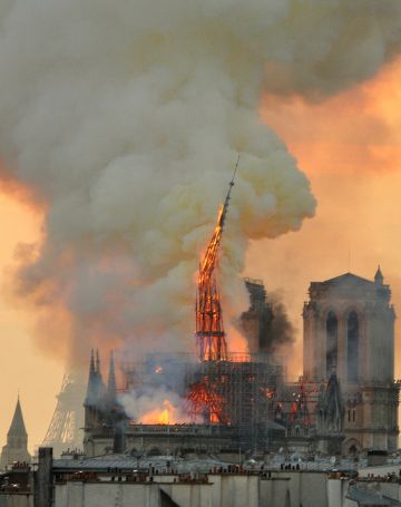 Notre Dame fire